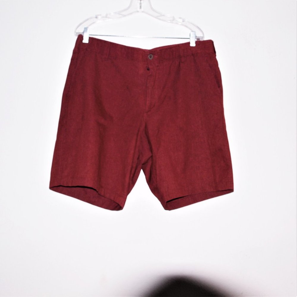 Swiss Tech Male Shorts Size 38